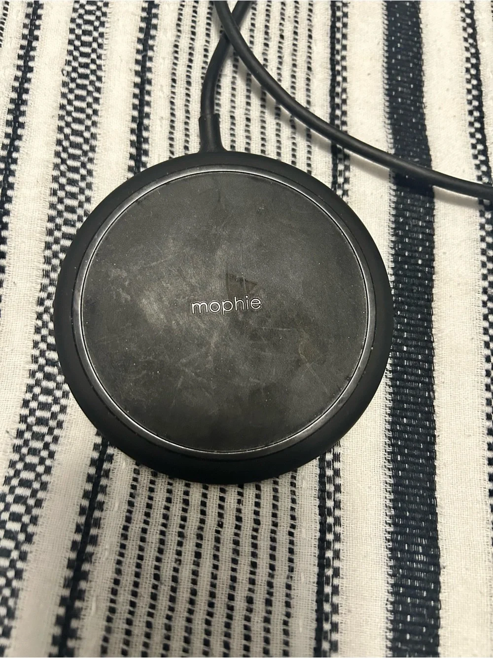 mophie Black Wireless Charging Base